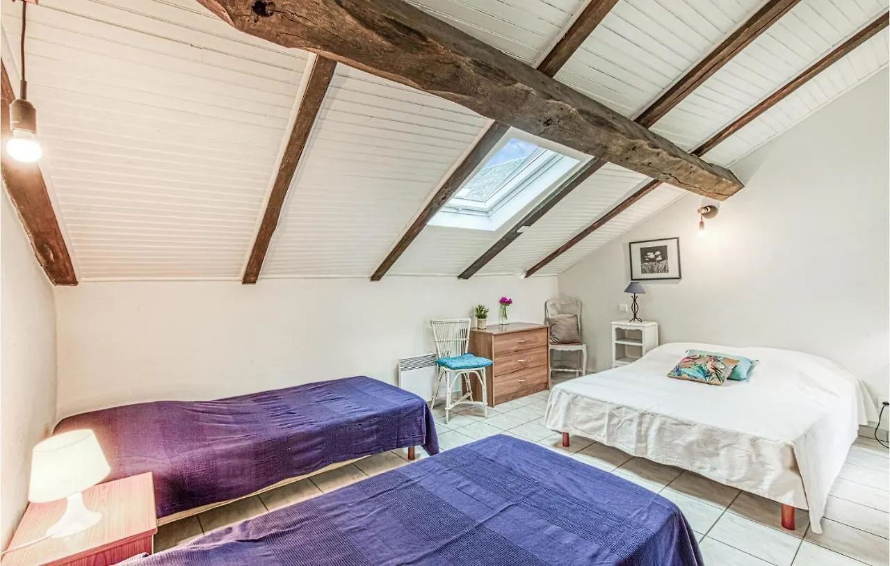 Cozy Home In Pierrefiche With Wifi